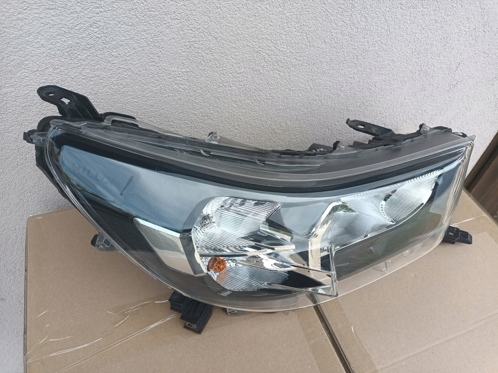 Frontscheinwerfer Toyota Hilux VIII 81110-0KK60 Rechts Scheinwerfer Headlight SCH1005531594es