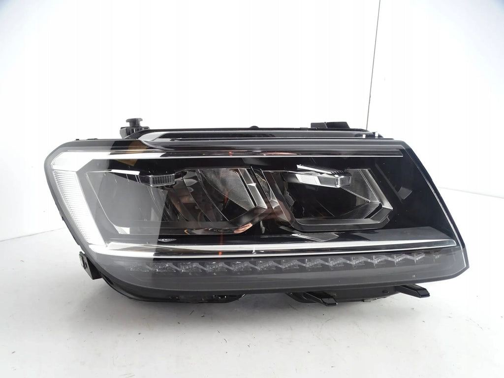 Frontscheinwerfer VW Tiguan 5NB941036D Rechts Scheinwerfer Headlight