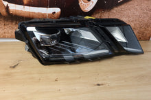 Laden Sie das Bild in den Galerie-Viewer, Frontscheinwerfer Skoda Octavia III 5E1941016D LED Rechts Scheinwerfer Headlight SCH9712160116ab