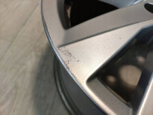 Laden Sie das Bild in den Galerie-Viewer, 1x Alufelge 16 Zoll 6.5" 5x112 5TA601025Q VW Touran Rim Wheel FEL8748583775dg