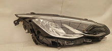 Load image into Gallery viewer, Frontscheinwerfer VW Golf VIII 5H1941006 LED Rechts Scheinwerfer Headlight