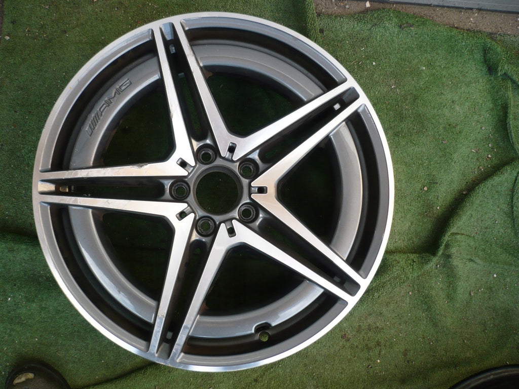 1x Alufelge 19 Zoll 8.0" 5x112 34ET Glanz A2934010700 Mercedes-Benz Amg