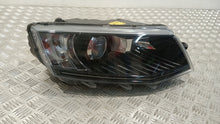 Load image into Gallery viewer, Frontscheinwerfer Skoda Octavia III 5E1941016 Vorderseite Scheinwerfer Headlight SCH3322982225li