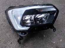 Load image into Gallery viewer, Frontscheinwerfer Renault Master III 260105567R Rechts Scheinwerfer Headlight