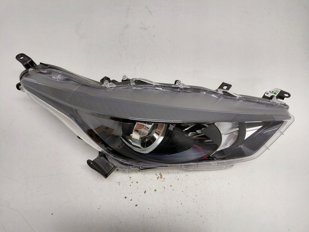 Frontscheinwerfer Toyota Yaris K0-6EU 85122000 Rechts Scheinwerfer Headlight SCH5776560180fp