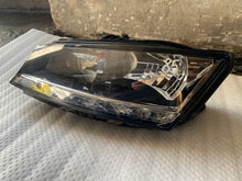 Load image into Gallery viewer, Frontscheinwerfer Skoda Fabia III 6V1941015D LED Links Scheinwerfer Headlight