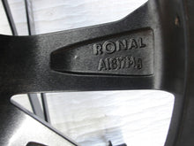 Laden Sie das Bild in den Galerie-Viewer, 1x Alufelge 16 Zoll 7.0&quot; 5x100 46ET Glanz Schwarz 6V0601025D Skoda Fabia Iii