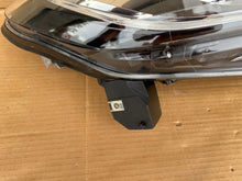 Laden Sie das Bild in den Galerie-Viewer, Frontscheinwerfer Renault Kadjar 620101096R Rechts Scheinwerfer Headlight SCH4752597642nm