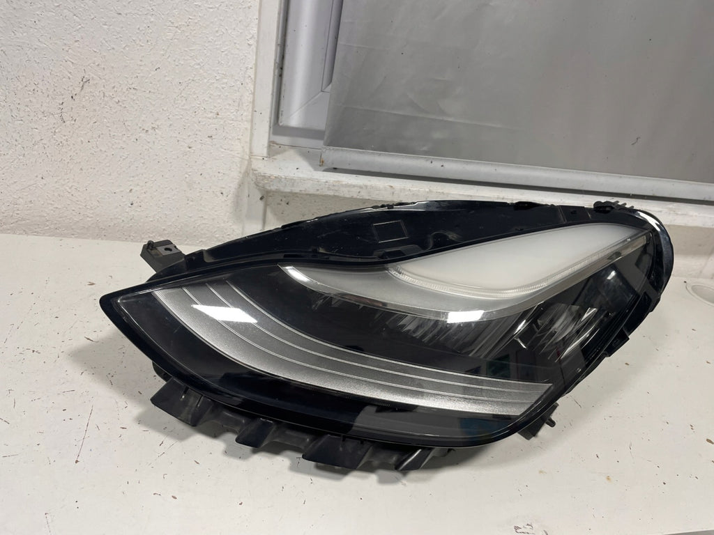 Frontscheinwerfer Tesla Model 3 1077375-00 Links Scheinwerfer Headlight SCH5681198698bu