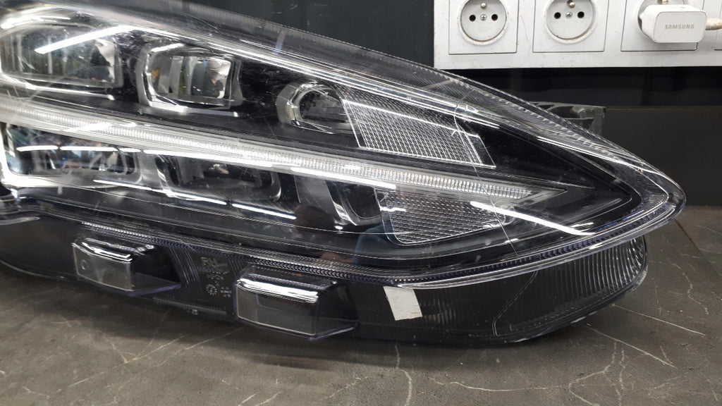Frontscheinwerfer Ford Focus Rechts Scheinwerfer Headlight SCH7725280162bn