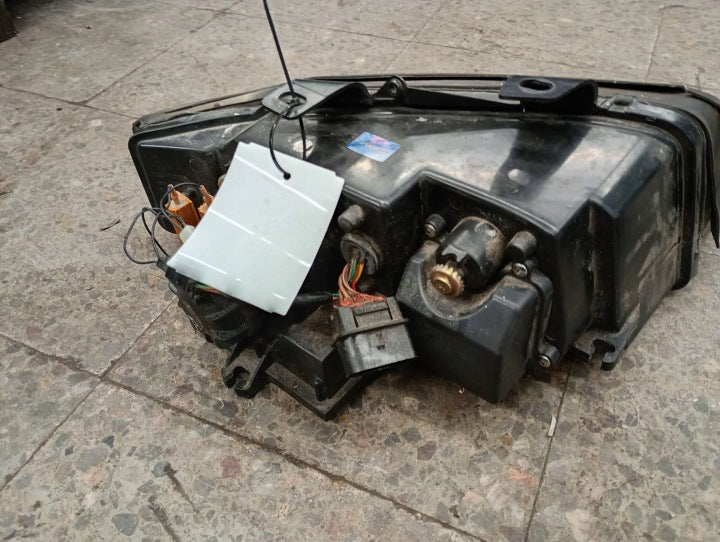 Frontscheinwerfer Audi A4 B6 RSD-100203A LED Rechts Scheinwerfer Headlight SCH6105040257se