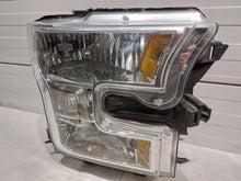 Laden Sie das Bild in den Galerie-Viewer, Frontscheinwerfer Ford FL3413005AU Rechts Scheinwerfer Headlight SCH2836885059xi