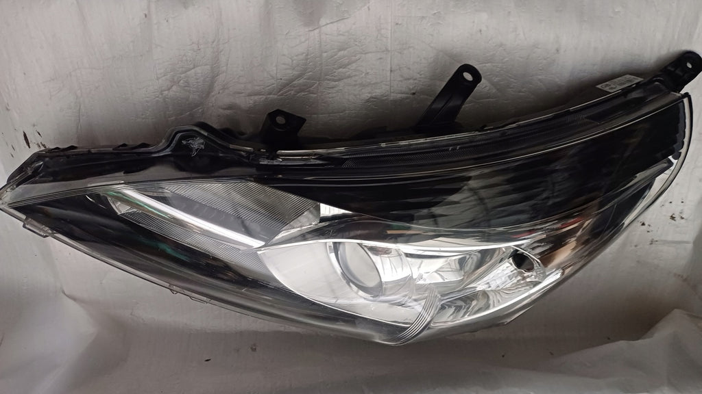 Frontscheinwerfer Toyota Verso 81150-0F160 Links Scheinwerfer Headlight SCH2488584943hz