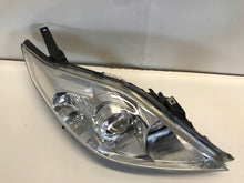 Load image into Gallery viewer, Frontscheinwerfer Mazda Premacy 8R0941030L Rechts Scheinwerfer Headlight