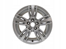 Load image into Gallery viewer, 1x Alufelge 17 Zoll 7.0&quot; 5x112 43ET Glanz Silber 8U0601025P Audi Q3 Rim Wheel