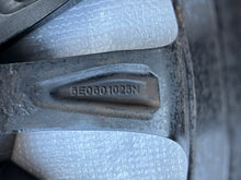 Load image into Gallery viewer, 1x Alufelge 17 Zoll 6.0" 5x112 48ET Glanz Silber 5E0601025N Skoda Octavia Iii FEL1783336601hk