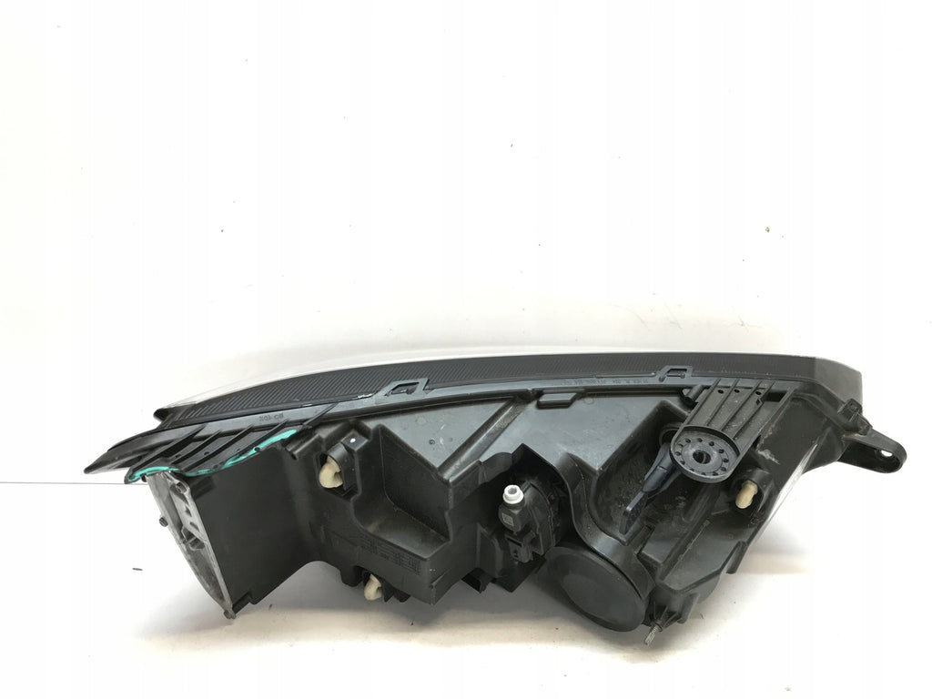 Frontscheinwerfer Dacia Sandero III Logan 260601750R Links Headlight