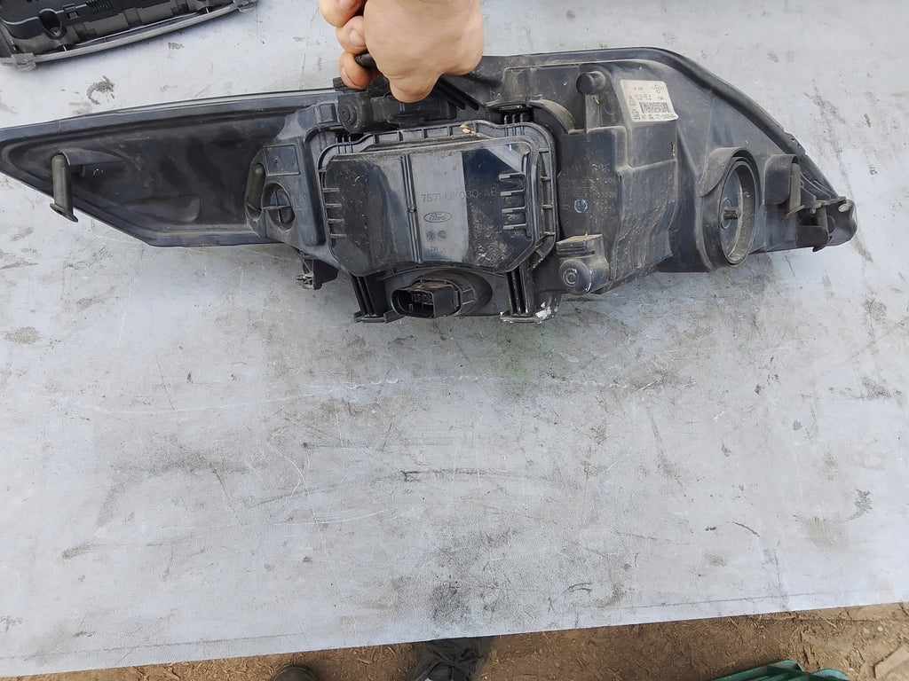 Frontscheinwerfer Ford Mondeo 7S71-13W030-AG Links Scheinwerfer Headlight SCH5180279999ui