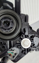 Laden Sie das Bild in den Galerie-Viewer, Frontscheinwerfer Mazda 3 BHR151040 Ein Stück (Rechts oder Links) Headlight SCH3625308927zu