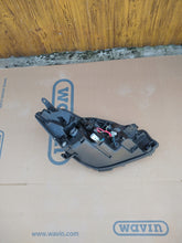 Load image into Gallery viewer, Frontscheinwerfer Toyota Yaris Links Scheinwerfer Headlight