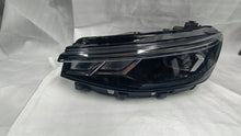 Laden Sie das Bild in den Galerie-Viewer, Frontscheinwerfer VW Passat 3J1941005 L853469 LED Links Scheinwerfer Headlight SCH1557562163ck