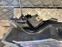 Laden Sie das Bild in den Galerie-Viewer, Frontscheinwerfer Toyota Chr C-Hr 81150-F4180 Full LED Links Headlight SCH5396258237ds