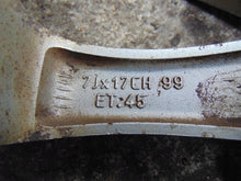 Laden Sie das Bild in den Galerie-Viewer, 1x Alufelge 17 Zoll 7.5&quot; 5x114.3 45ET Silber PZ474-T0677-Z Toyota Avensis