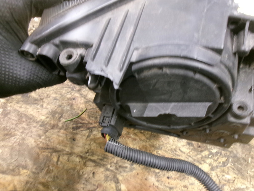 Frontscheinwerfer Skoda Yeti Links Scheinwerfer Headlight SCH8004646799iu