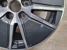 Laden Sie das Bild in den Galerie-Viewer, 1x Alufelge 17 Zoll 7.5" 5x112 38ET Glanz Grau 8W0601025DJ Audi A4 Mg Rim Wheel FEL6641365942qc
