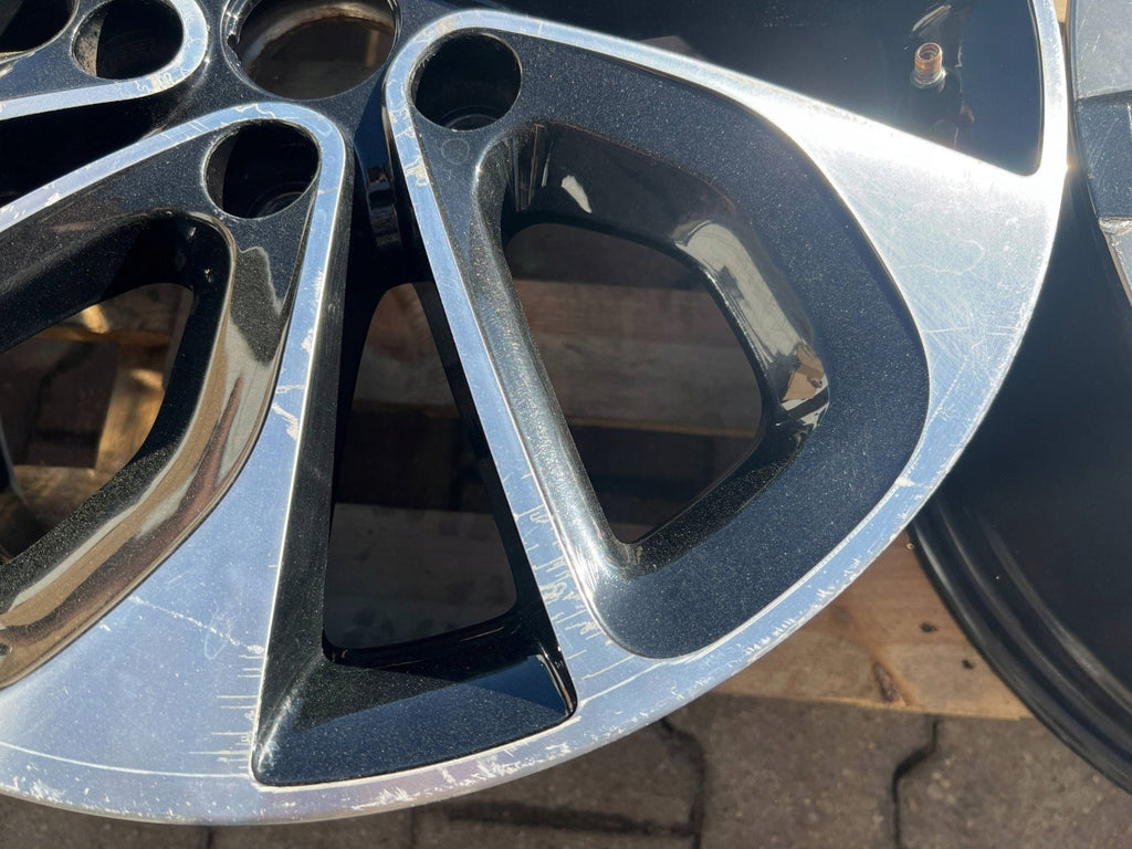 1x Alufelge 17 Zoll 403006221R Renault Megane III 1 Rim Wheel FEL8743161481zk