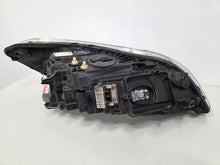 Laden Sie das Bild in den Galerie-Viewer, Frontscheinwerfer Volvo C30 31299752 Links Scheinwerfer Headlight SCH1725262732gs