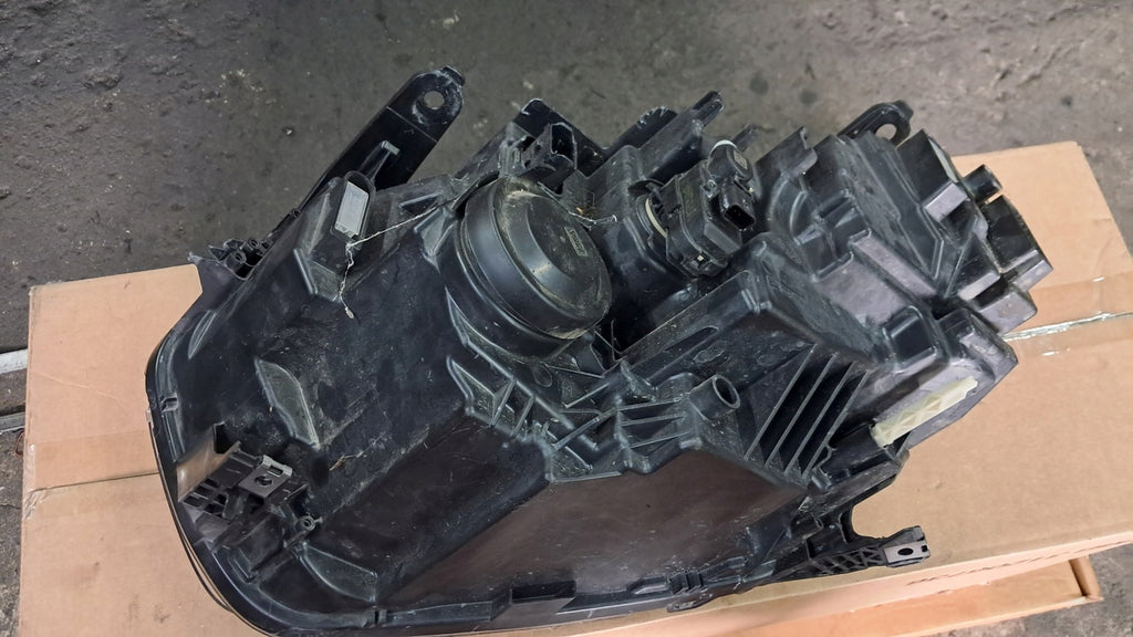 Frontscheinwerfer Dacia Duster 260106194R Full LED Rechts Scheinwerfer Headlight