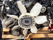 Load image into Gallery viewer, Motor Toyota Hilux VIII 2GD 2.4 2016 Engine Unkomplett MOT5253726460mk