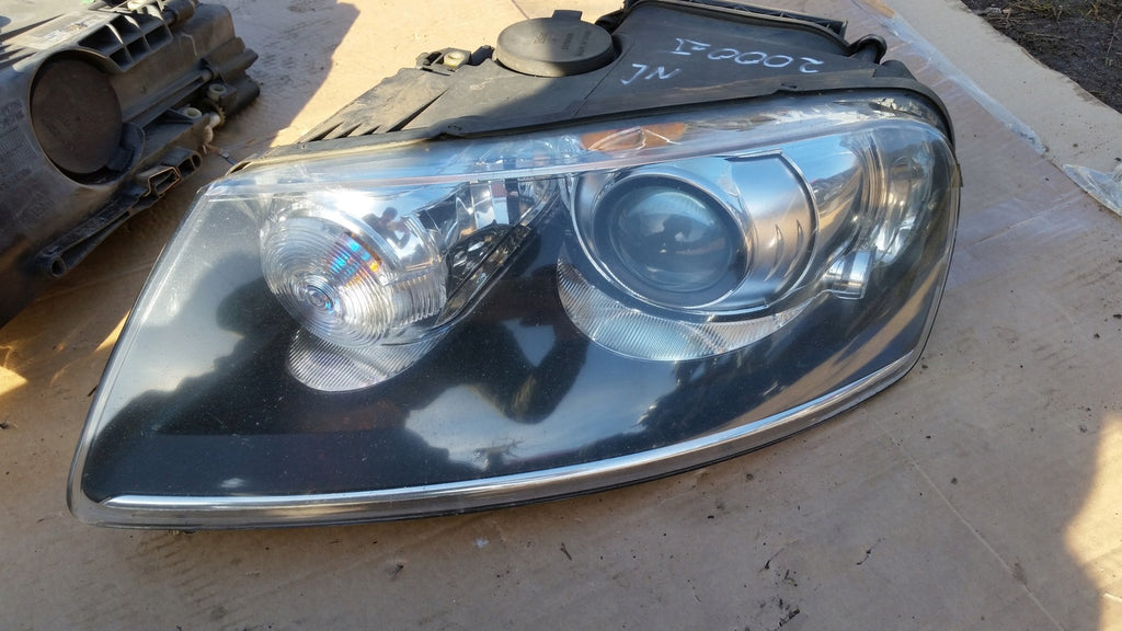 Frontscheinwerfer VW Touareg 7L6941018BN Ein Stück (Rechts oder Links) Headlight