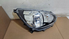 Laden Sie das Bild in den Galerie-Viewer, Frontscheinwerfer Mitsubishi 90738200 Rechts Scheinwerfer Headlight SCH9016000329km