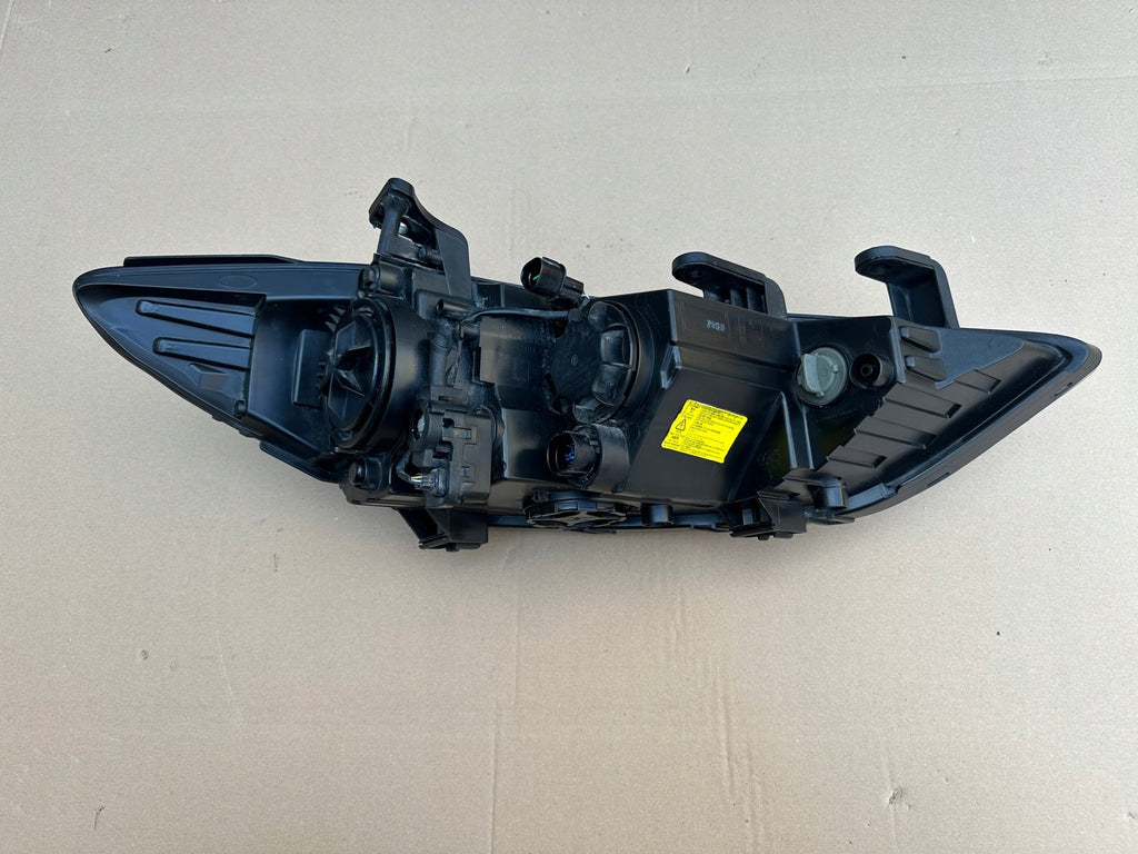 Frontscheinwerfer Hyundai Elantra 92101-F2100 Links Scheinwerfer Headlight