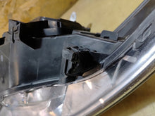 Laden Sie das Bild in den Galerie-Viewer, Frontscheinwerfer Ford Mondeo I Xenon Rechts Scheinwerfer Headlight SCH3878033048qi
