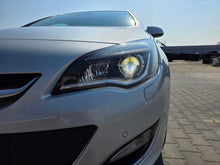 Laden Sie das Bild in den Galerie-Viewer, Frontscheinwerfer Opel Astra J Bi-Xenon Links Scheinwerfer Headlight SCH5684681591ey