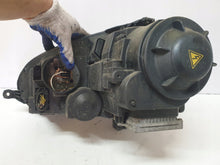 Load image into Gallery viewer, Frontscheinwerfer VW Golf V 1K6941032 Xenon Rechts Scheinwerfer Headlight SCH7135403676ty