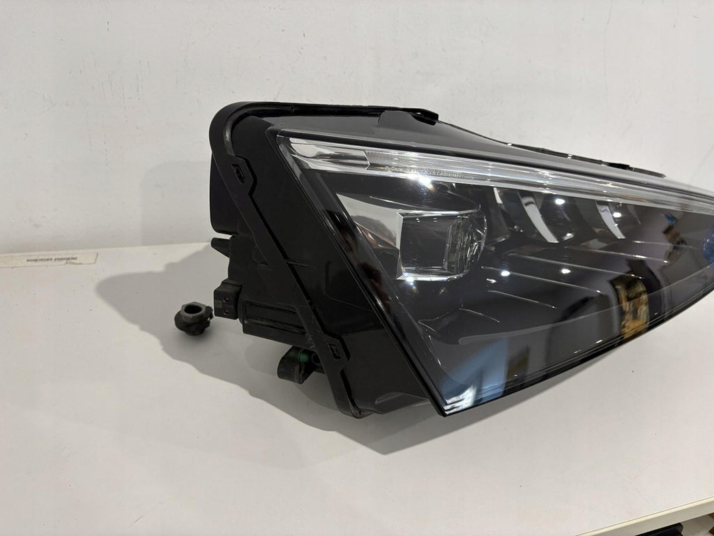 Frontscheinwerfer Skoda Scala 657941016A 657941015A LED Rechts Headlight SCH6448035959lg