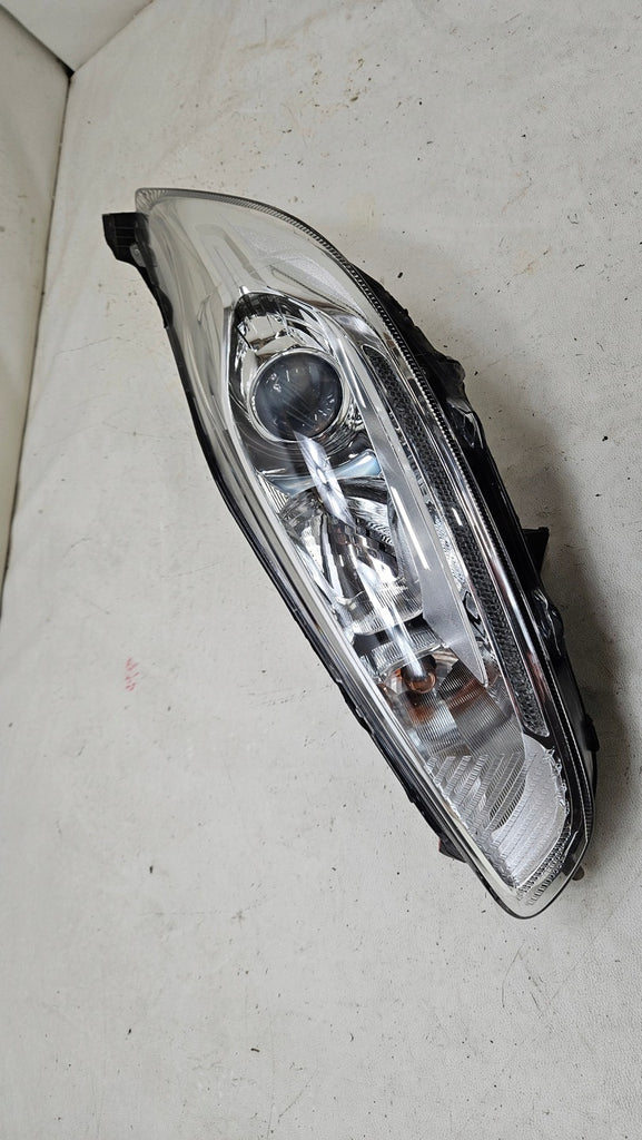 Frontscheinwerfer Ford Fiesta C1BB-13W030-CH Links Scheinwerfer Headlight