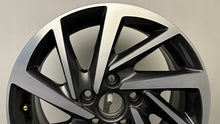 Laden Sie das Bild in den Galerie-Viewer, 1x Alufelge 16 Zoll 6.5" 5x112 46ET 5G0601025 Mg Golf Vii Rim Wheel FEL2555274670fp