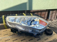 Laden Sie das Bild in den Galerie-Viewer, Frontscheinwerfer Mitsubishi Asx Xenon Ein Stück (Rechts oder Links) Headlight
