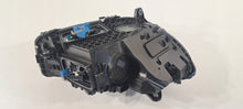 Laden Sie das Bild in den Galerie-Viewer, Frontscheinwerfer Mercedes-Benz W206 A2069065304 LED Links Headlight SCH2254829840eq
