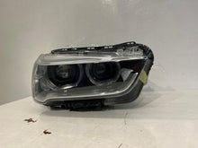 Laden Sie das Bild in den Galerie-Viewer, Frontscheinwerfer BMW X1 F48 7495004-01 Rechts Scheinwerfer Headlight SCH7601642821is