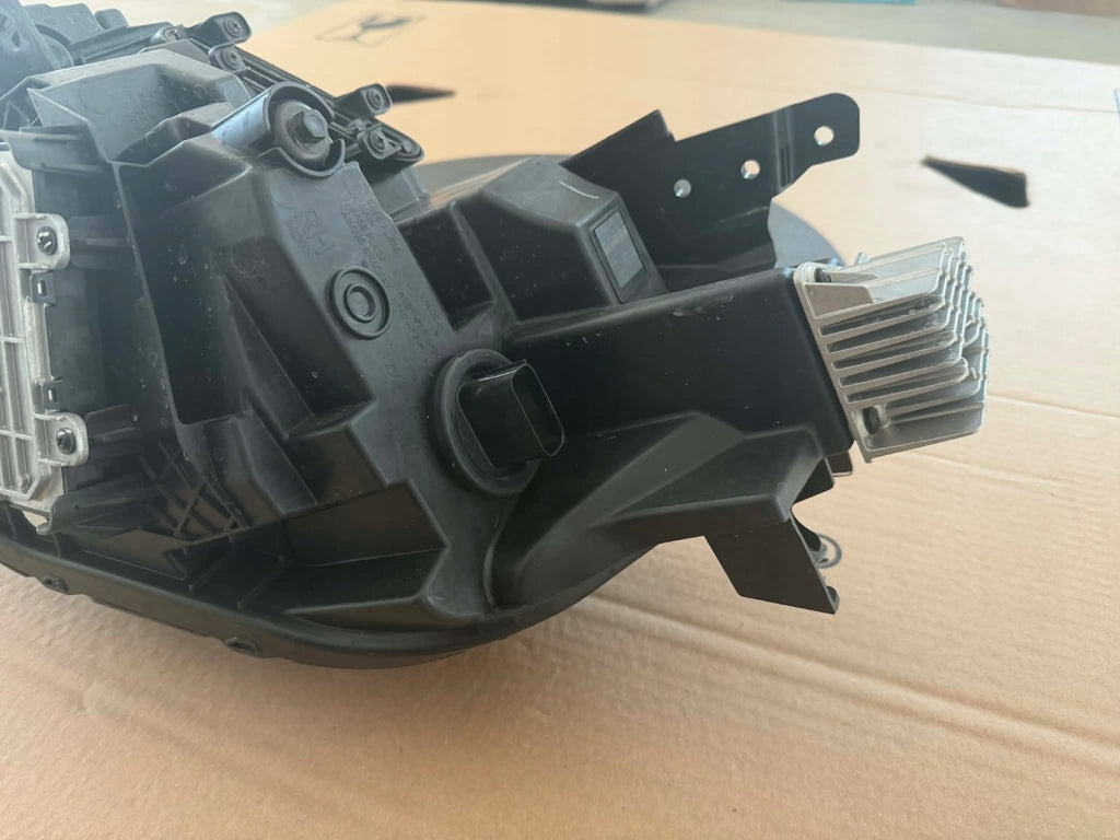 Frontscheinwerfer Jeep Wagoneer 68568200AA Rechts Scheinwerfer Headlight SCH5493567513ql