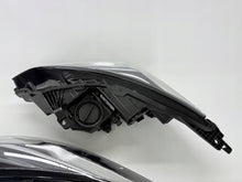 Load image into Gallery viewer, Frontscheinwerfer Opel Astra K 7960400005 39158005 Ein Satz Headlight SCH2807736608fx
