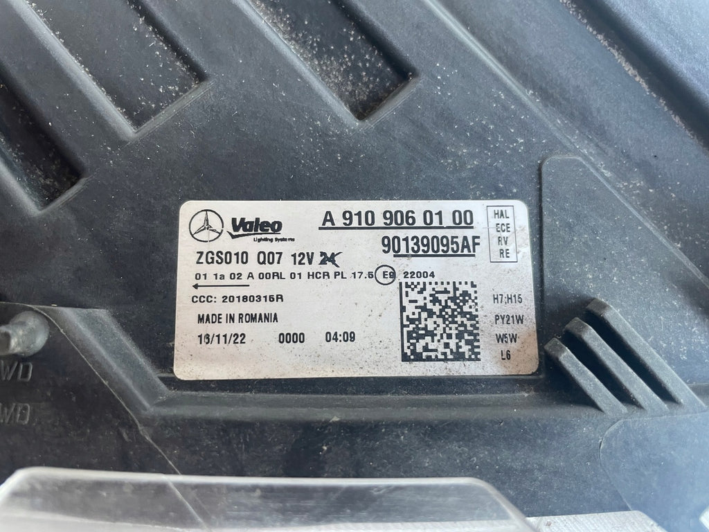 Frontscheinwerfer Mercedes-Benz Sprinter A9109060100 LED Rechts Headlight