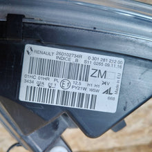 Laden Sie das Bild in den Galerie-Viewer, Frontscheinwerfer Renault Captur I 260102734R 343402A011030128121200 Rechts SCH2615922208oy
