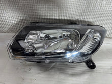 Load image into Gallery viewer, Frontscheinwerfer Dacia Sandero 260608494R Links Scheinwerfer Headlight